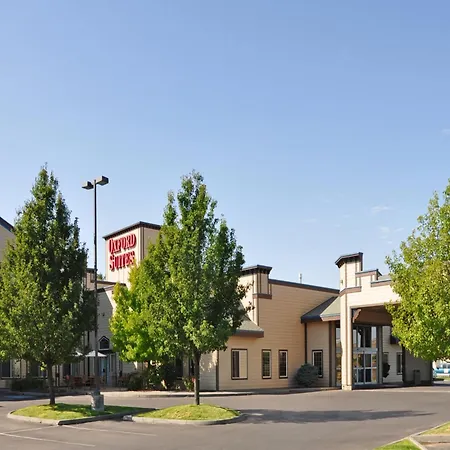 Oxford Suites Pendleton-3